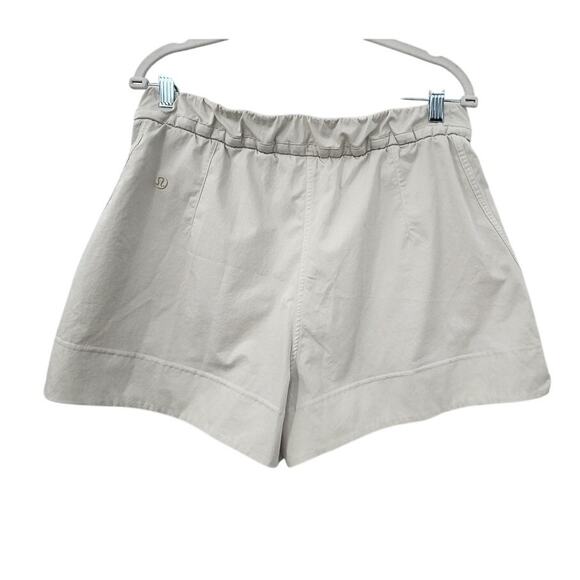 Lululemon Cinchable Waist High-Rise Woven Short 3.5" In Bone Large - Picture 6 of 11